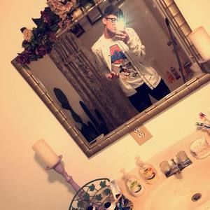 Meet your Posher, Zack